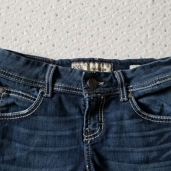 Jean shorts. Size 26R - Picture 2 of 5